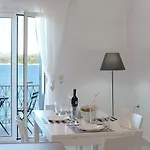 Elia Sea View *